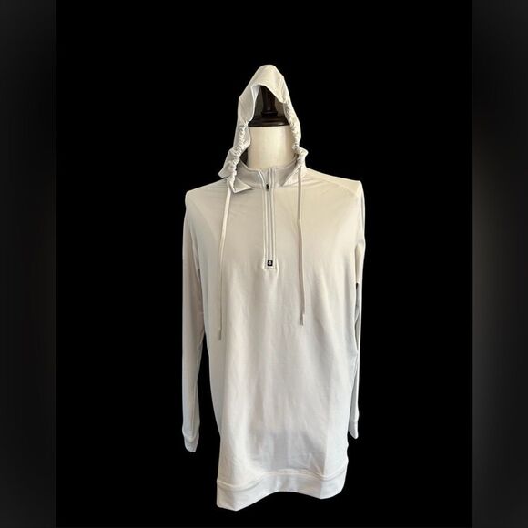 Sold Vandyke Half Zip Hoodie, Glacier Grey, Size XL, NWT - Picture 3 of 12